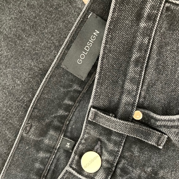 Goldsign Cropped A in Used Black - Picture 6 of 9